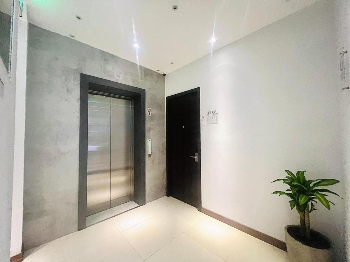 Oxy Suites G-03 At Shop House Meisterstadt Pollux Habibie Batam Экстерьер фото